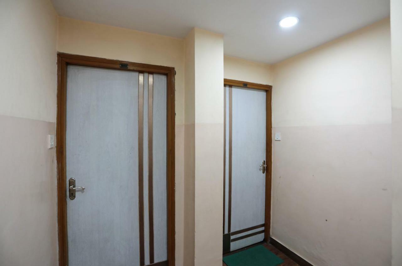 Oyo 26143 Hotel Abedin Kolkata Exterior photo